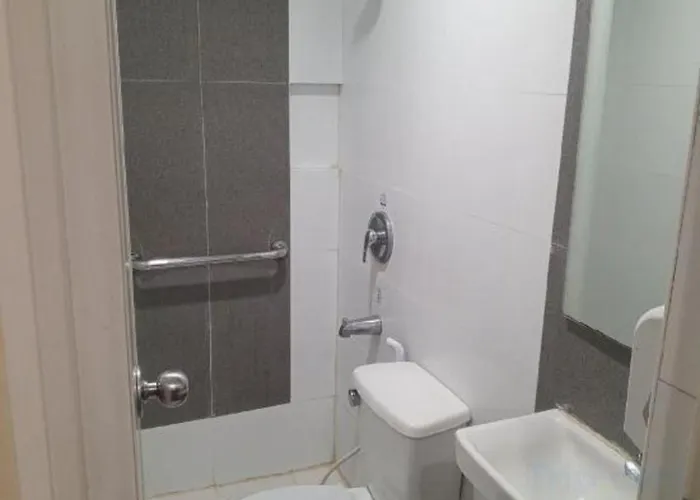 Hotel Sogo Alabang Jr. 2*
